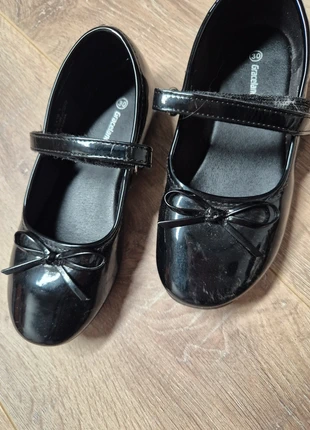 Lak ballerina meisje zwart 30, merk: Graceland, staat: Heel goed, maat: 30, € 1,00, € 1,75 inclusief Kopersbescherming