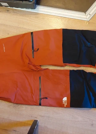 The North Face futurelight pants, marke: The North Face, zustand: Gut, größe: M / 38 / 10, 101,00 €, 106,75 € inklusive Vinted-Käuferschutz
