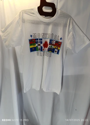 T-shirt Montréal Canada Taille L, brand: canada, condition: Very good, size: L, €15.00, €16.45 includes Buyer Protection