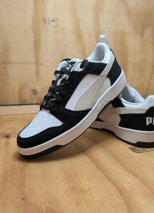Puma Rebound V6 low SD 42, marque: Puma, état: Neuf avec étiquette, taille: 42, 50,00 €, 53,20 € Protection acheteurs incluse