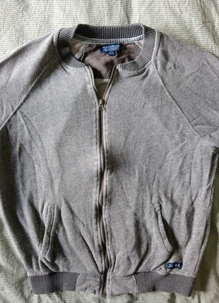 Maglione grigio Pull&Bear con zip, marque: Pull & Bear, état: Très bon état, taille: M, 10,00 €, 11,20 € Protection acheteurs incluse