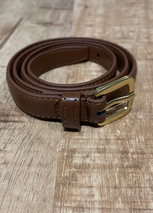 Bruine riem, marque: merkloos, état: Neuf sans étiquette, taille: 95 cm, 5,00 €, 5,95 € Protection acheteurs incluse