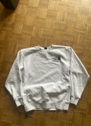 Pull the north face oversize coordinates blanc, brand: The North Face, condition: Very good, size: S, €35.00, €37.45 includes Buyer Protection
