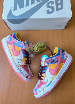 Nike SB Dunk Friends & Family Nuevas sin Uso, marque: Nike SB, état: Neuf sans étiquette, taille: 42, 155,00 €, 163,45 € Protection acheteurs incluse