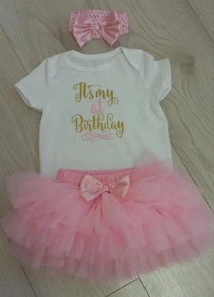 Baby setje my 1ste Birthday, merk: Made In Italy, staat: Nieuw zonder prijskaartje, maat: 9-12 maanden / 74 cm, € 14,95, € 16,40 inclusief Kopersbescherming