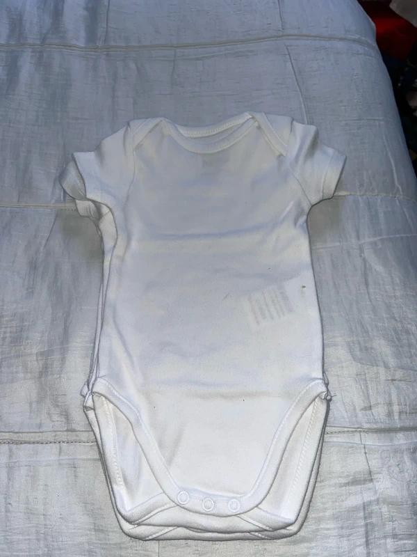 Lot de bodies blancs