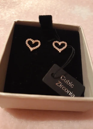 Pretty heart shaped Cubic Zirconia earrings for pierced ears, brand: Buckingham Jewellery, condition: New with tags, £5.00, £5.95 includes Buyer Protection
