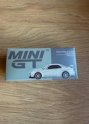 Mini GT 1003 Nissan Skyline GT-R R34, brand: mini gt, condition: New without tags, size: One size, €11.96, €13.26 includes Buyer Protection