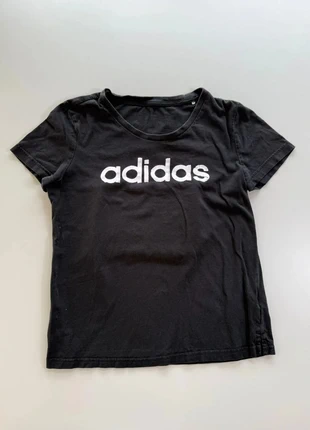 T-shirt Adidas Noir taille M, marke: adidas, zustand: Sehr gut, größe: M / 38 / 10, 5,00 €, 5,95 € inklusive Vinted-Käuferschutz