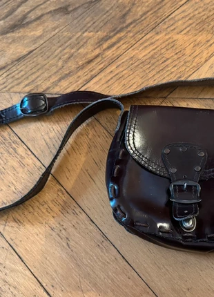 Brown leather vintage cross body bag sac à bandoulière en cuir marron vintage style boho chic, brand: Vintage Boutique, condition: Very good, €10.00, €11.20 includes Buyer Protection