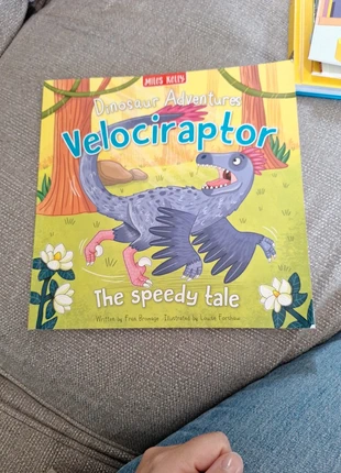 Dinosaur Book, condition: Very good, €1.00, €1.75 includes Buyer Protection