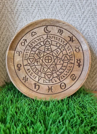 Bandeja Redonda de Madera Zodiaco, marca: La Holistika, estado: Nuevo sin etiquetas, 15,00 €, 16,45 € Protección al comprador Pro incluida