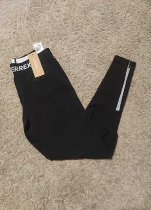💎👖 Adidas Terrex Agravic – Legging Technique Femme – Neuf – Taille 42 – Noir 👖💎, marque: adidas, état: Neuf avec étiquette, taille: L, 45,00 €, 47,95 € Protection acheteurs (Pro) incluse