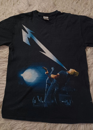 Tee shirt Metallica Quebec, marque: Gildan, état: Très bon état, taille: M, 35,00 €, 37,45 € Protection acheteurs incluse