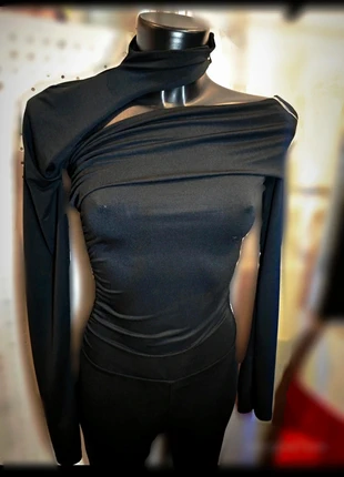 Tuta intera a zampa super aderente super elastica, brand: New Collection, condizioni: Nuovo con cartellino, taglia: Taglia unica, €12.90, €14.25 include la Protezione acquisti