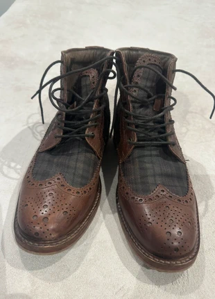 Chaussure montante devred, marque: Devred, état: Bon état, taille: 40, 15,00 €, 16,45 € Protection acheteurs incluse