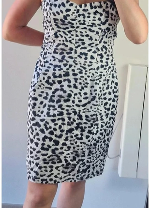 robe bustier léopard H et M taille 44 🌺, brand: H&M, condizioni: Ottime, taglia: XXL / IT 48 / EU 44, €20.00, €21.70 include la Protezione acquisti