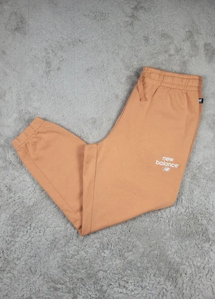 Jooging de sport pour Femme New Balance Orange / Corail - Taille S, brand: New Balance, condizioni: Ottime, taglia: S / IT 40 / EU 36, €25.00, €26.95 include la Protezione acquisti