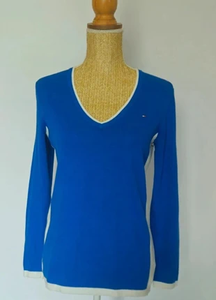 Pull Tommy Hilfiger femme col V bleu & blanc – Taille M (38/40 FR), marque: Tommy Hilfiger, état: Très bon état, taille: M / 38 / 10, 24,90 €, 26,85 € Protection acheteurs (Pro) incluse