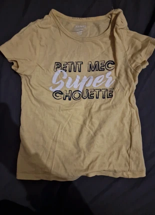 Tee-shirt petit mec, marque: Kiabi, état: Très bon état, taille: 24-36 mois / 92 cm, 1,00 €, 1,75 € Protection acheteurs incluse