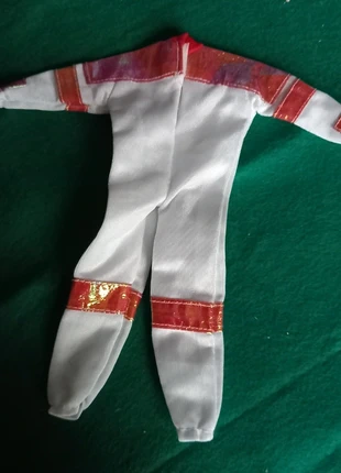 Combinaison sindy, marque: Sindy, état: Très bon état, taille: Prématuré, jusqu'à 44cm, 5,00 €, 5,95 € Protection acheteurs incluse