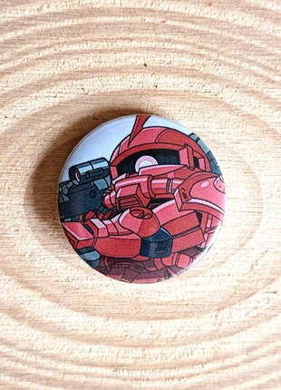 Badge Mobile Suit Gundam MS 06 Zaku II red char custom, marque: Prima, état: Très bon état, 2,00 €, 2,80 € Protection acheteurs incluse