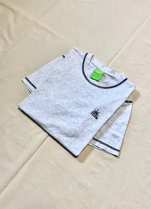 💫white black stitching HUF 20th anniversary tshirt💫(SA75), marque: HUF, état: Très bon état, taille: S, 4,99 €, 5,94 € Protection acheteurs (Pro) incluse