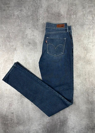 Jean Levi’s - Demi Curve - 36 - Slim, marque: Levi's, état: Très bon état, taille: S / 36 / 8, 26,00 €, 28,00 € Protection acheteurs incluse