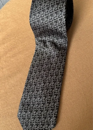 Belle cravate fine Christian Lacroix en soie, condition: Very good, €10.00, €11.20 includes Buyer Protection