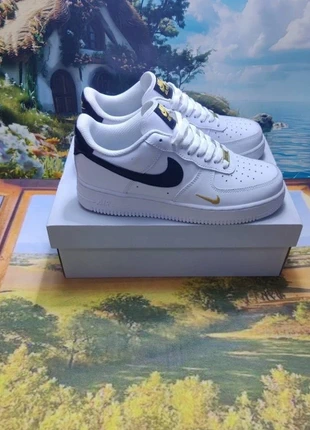 Nike air force
40, brand: Illusion, condition: New with tags, size: 40, €60.45, €64.17 includes Buyer Protection