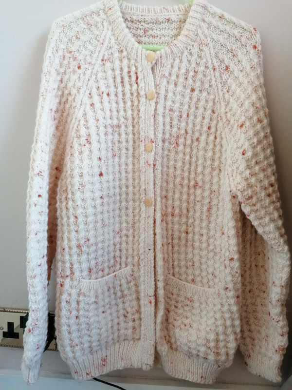 Hand knitted cardigan | Vinted