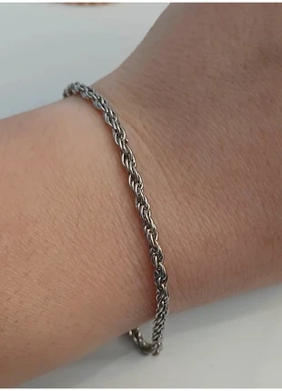 Bracelet chaîne tressée argenté femme – acier inoxydable réglable, merk: Tendance, staat: Heel goed, € 2,00, € 2,80 inclusief Kopersbescherming Pro
