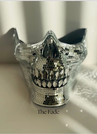 Silver Disco Skull Mask – Statement Halloween Accessory, condition: New without tags, £14.00, £15.40 includes Buyer Protection Pro