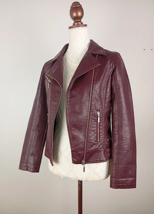 Perfecto couleur aubergine de la marque Bonobo taille S en cuir synthétique neuf sans étiquette, merk: Bonobo, staat: Nieuw zonder prijskaartje, maat: S / 36 / 8, € 20,00, € 21,70 inclusief Kopersbescherming Pro