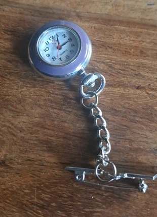 Montre pour infirmières/ Personnelle hospitalier / Quartz / violet, brand: Quartz, condition: Very good, size: One size, €5.00, €5.95 includes Buyer Protection