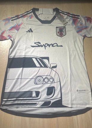 Maillot concept Japon blanc édition Supra S Homme, marque: Concept, état: Neuf avec étiquette, taille: S, 35,00 €, 37,45 € Protection acheteurs incluse