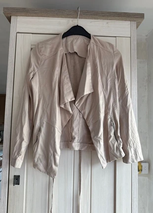 Cremekleurig vestje / Merkloos / maat 36, état: Très bon état, taille: S / 36 / 8, 6,00 €, 7,00 € Protection acheteurs incluse