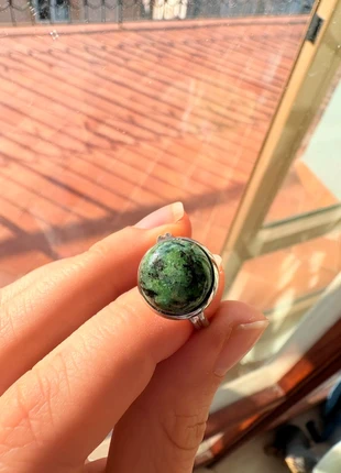 Anello regolabile in acciaio con zoisite, marque: VERDE, état: Neuf sans étiquette, taille: Ajustable, 7,00 €, 8,05 € Protection acheteurs incluse