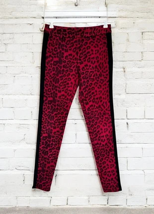 Loavies Broek Maat XS Rood Zwart Panterprint Streep, marca: Loavies, estado: Muy bueno, tamaño: XS / 34 / 6, 10,00 €, 11,20 € Protección al comprador Pro incluida