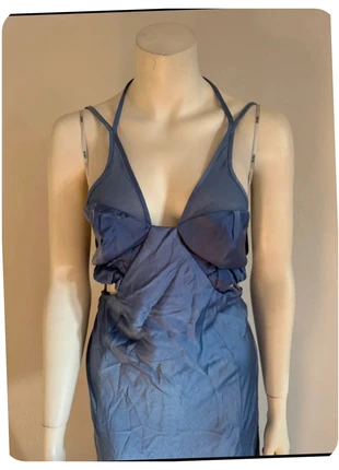 Robe longue satinée bleue ASOS design – taille 38 – dos nu & fente – accroche à réparer, marque: ASOS, état: Neuf sans étiquette, taille: M / 38 / 10, 14,00 €, 15,40 € Protection acheteurs (Pro) incluse