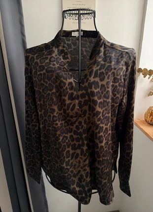 Blouse col V motif léopard kaki – Kilky – Taille M, brand: Kilky, condition: Very good, size: M / 38 / 10, €13.00, €14.35 includes Buyer Protection