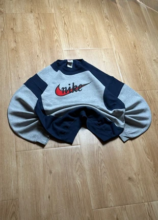 Sweat Rework Nike Vintage Y2K Made In USA Retro Style Boxy - Marine / Gris - Taille M, brand: Nike, condition: Very good, size: M, €39.90, €42.60 includes Buyer Protection