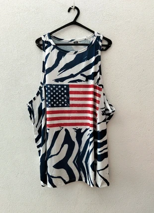 Blusa Shein Tamanho 4XL, marque: Shein Curve, état: Bon état, taille: 4XL / 48 / 20, 4,00 €, 4,90 € Protection acheteurs incluse