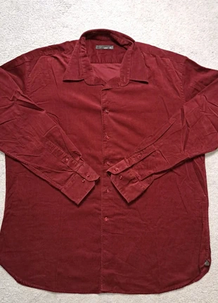 Chemise Celio XXL Borderaux Rouge Velours Côtelé 100% Coton, marca: Celio, estado: Muito bom, tamanho: XXL, €20.00, €21.70 inclui Proteção do Comprador Pro
