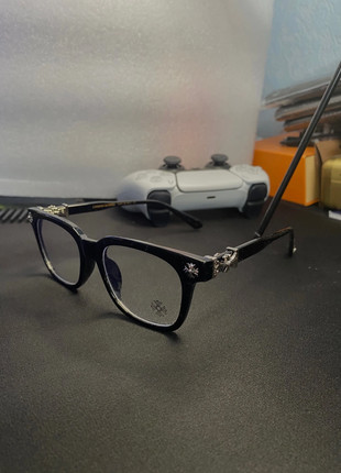 Lunettes Chrome Hearts noir, marke: Chrome Hearts, zustand: Neu, 17,00 €, 18,55 € inklusive Vinted-Käuferschutz