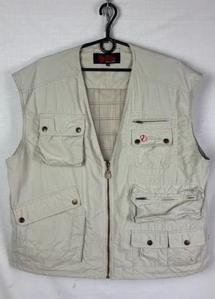 Men’s Fjällräven Beige Outdoor Utility Vest Multi Pocket Size M, marke: Fjällräven, zustand: Sehr gut, größe: M, 30,00 €, 32,20 € inklusive Vinted-Käuferschutz