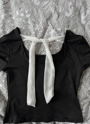 Top mit Schleife, marque: Sonstiges, état: Neuf sans étiquette, taille: M / 38 / 10, 6,50 €, 7,53 € Protection acheteurs incluse