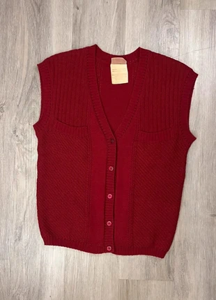 Courrèges | Cardigan sans manches - Vintage - Old Money - Made in France | Bordeaux | Taille S, marke: Courrèges, zustand: Sehr gut, größe: S / 36 / 8, 65,00 €, 68,95 € inklusive Vinted-Käuferschutz