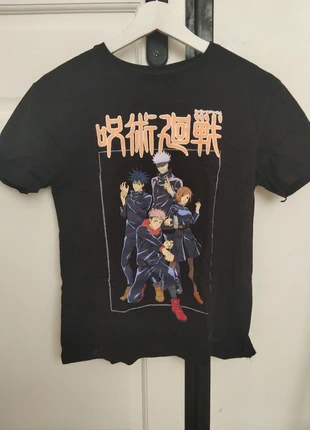 T-shirt Jujutsu Kaisen XXS, brand: Jujutsu Kaisen, condition: Good, size: XS, €3.00, €3.85 includes Buyer Protection