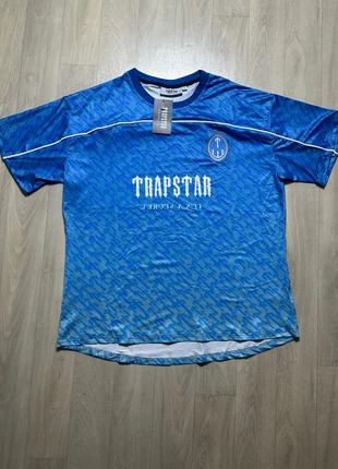T-shirt imprimé col rond trapstar bleu, marque: Trapstar, état: Neuf avec étiquette, taille: L, 35,00 €, 37,45 € Protection acheteurs incluse